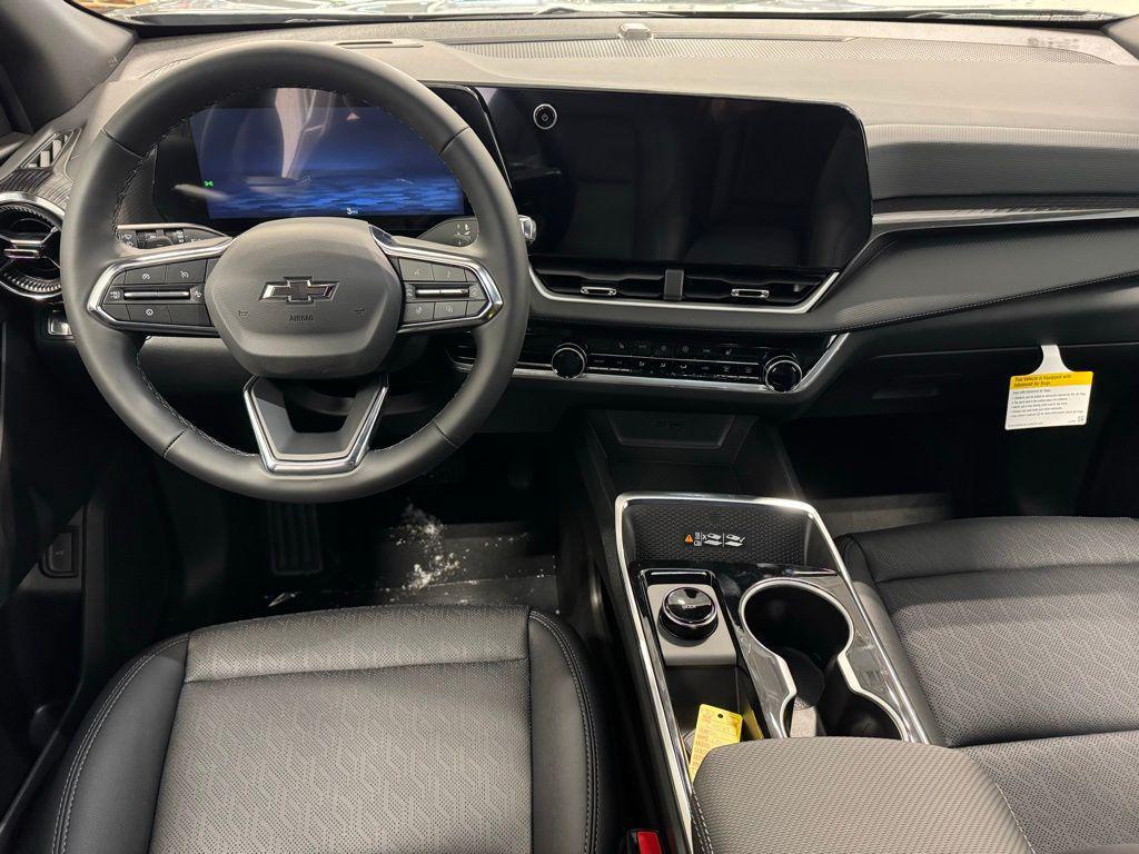 new 2026 Chevrolet Equinox car, priced at $32,285