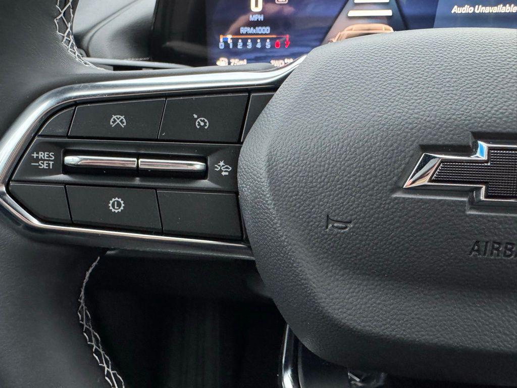 new 2026 Chevrolet Traverse car, priced at $48,205