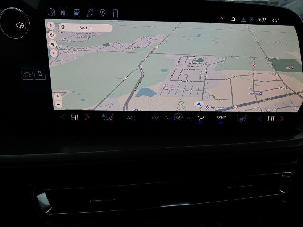 new 2026 Chevrolet Traverse car, priced at $48,205