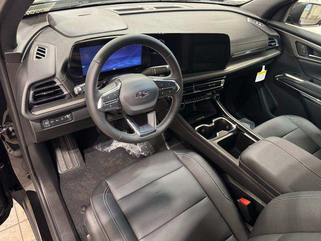 new 2026 Chevrolet Traverse car, priced at $48,205