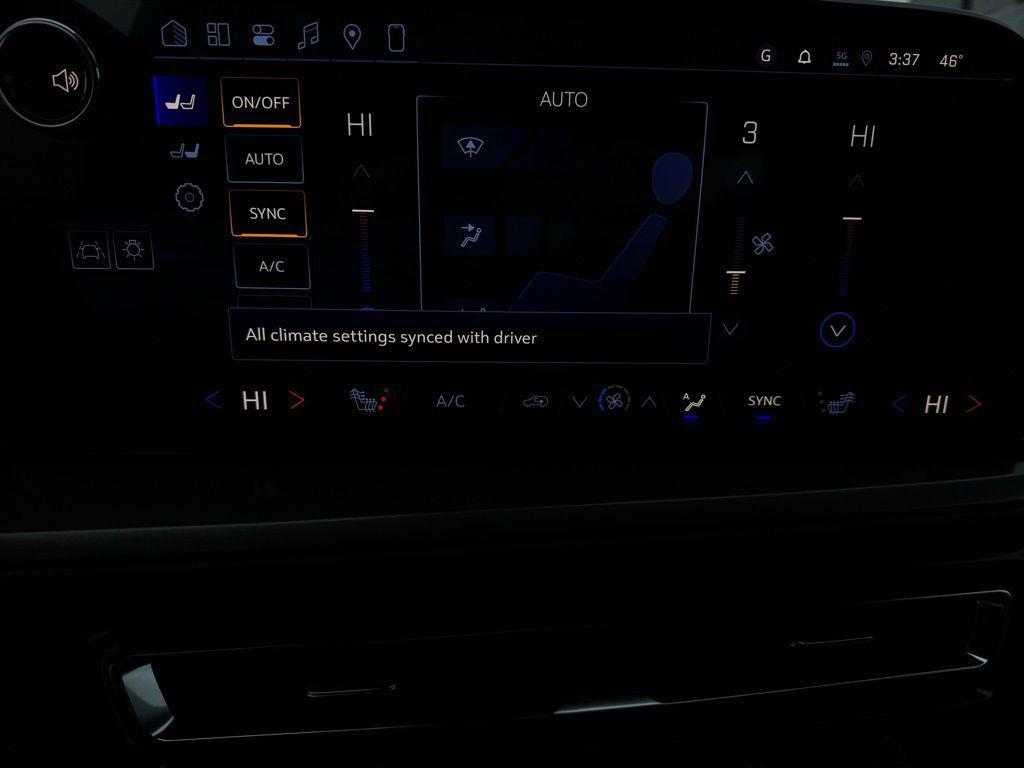 new 2026 Chevrolet Traverse car, priced at $48,205