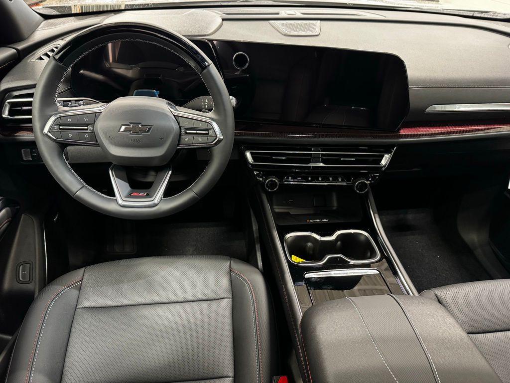 new 2026 Chevrolet Traverse car, priced at $54,607