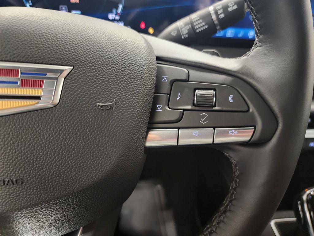 new 2025 Cadillac XT4 car, priced at $47,915