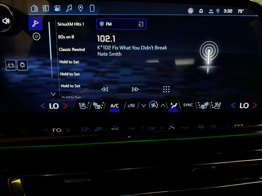new 2026 Chevrolet Traverse car, priced at $56,995