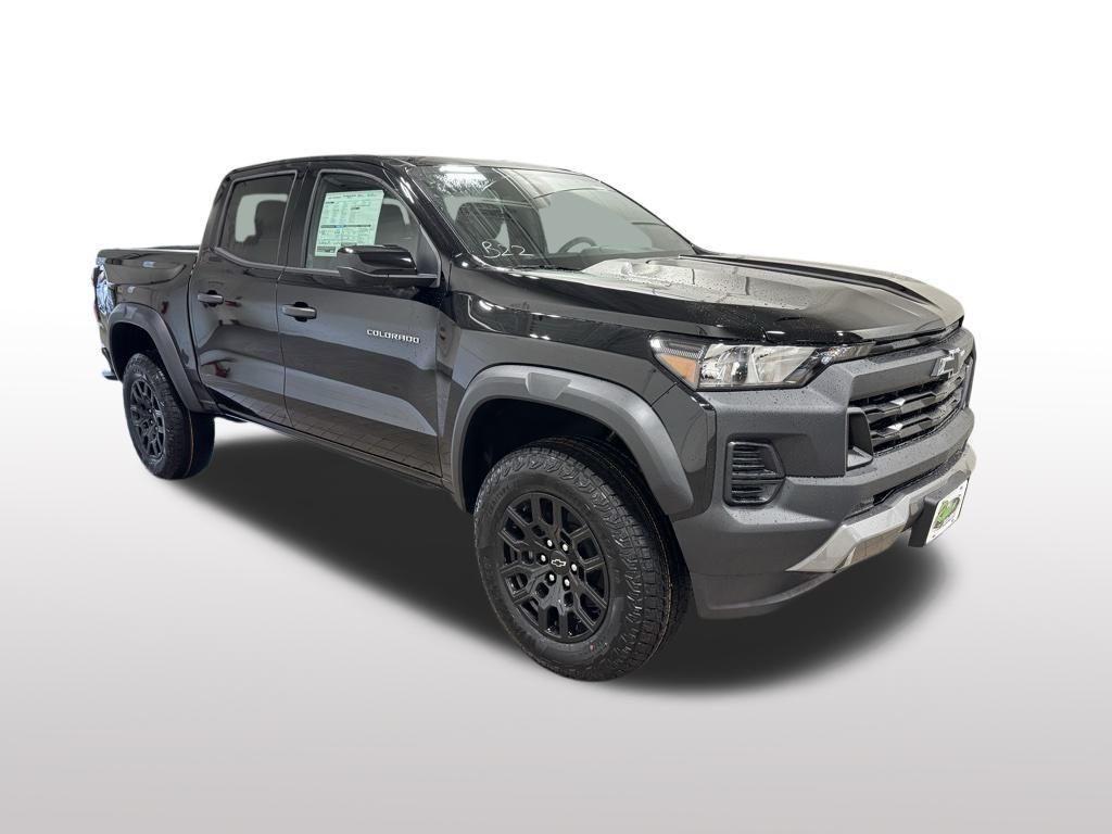 new 2026 Chevrolet Colorado car, priced at $44,420