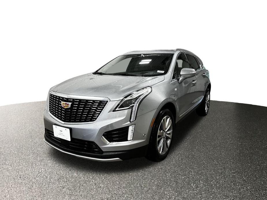 new 2024 Cadillac XT5 car, priced at $56,165