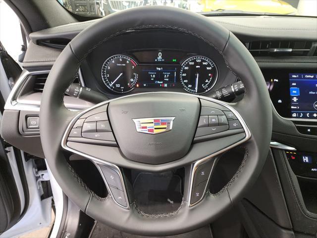new 2025 Cadillac XT5 car, priced at $47,415