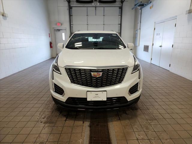 new 2025 Cadillac XT5 car, priced at $47,415