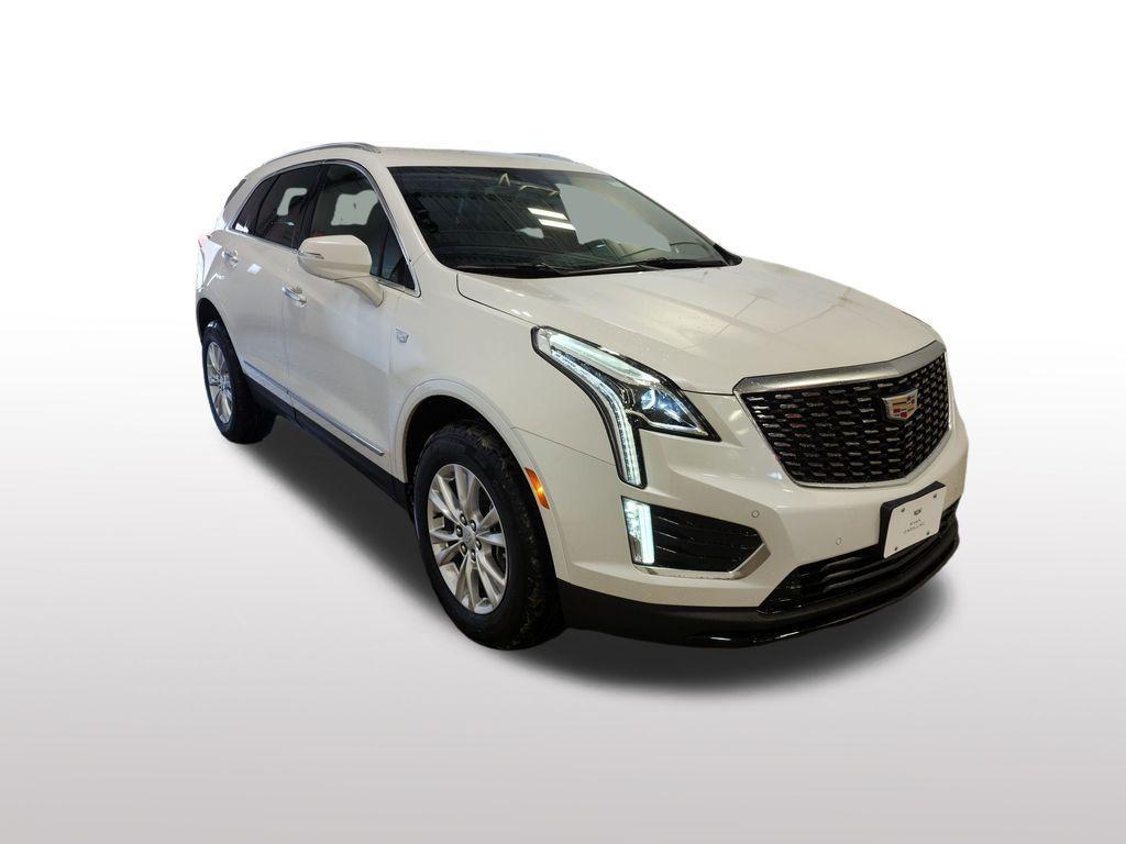 new 2025 Cadillac XT5 car, priced at $47,915