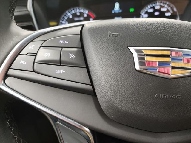 new 2025 Cadillac XT5 car, priced at $47,415