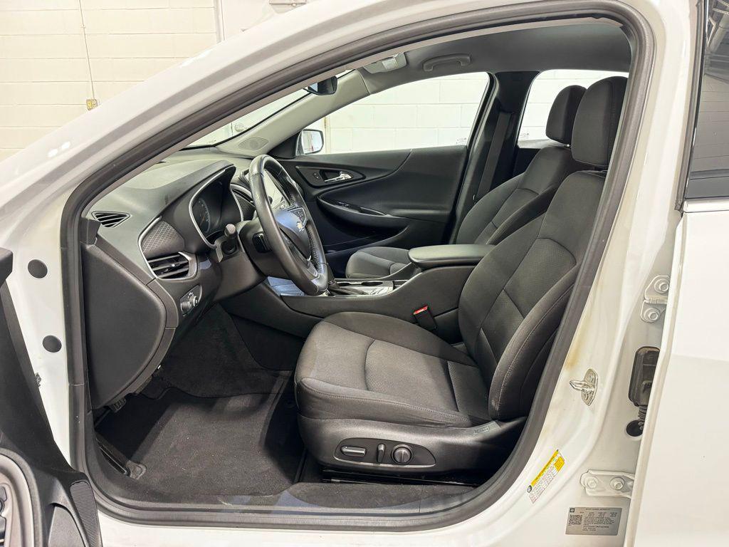 used 2019 Chevrolet Malibu car, priced at $15,997