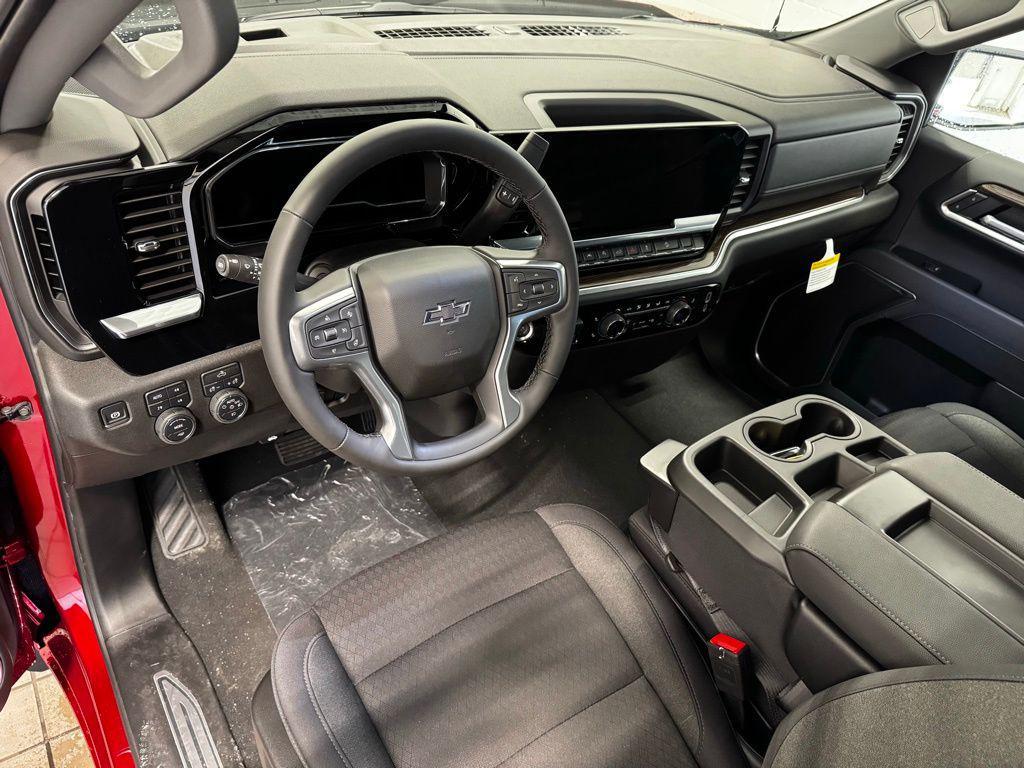 new 2025 Chevrolet Silverado 1500 car, priced at $48,995