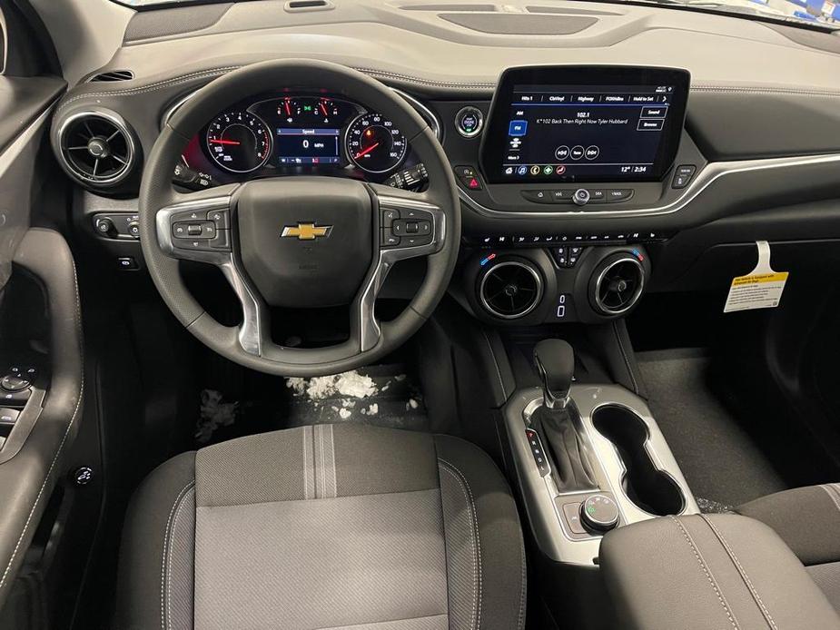 new 2024 Chevrolet Blazer car, priced at $35,345