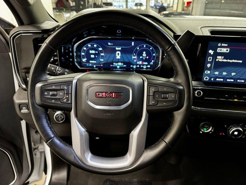 used 2024 GMC Sierra 1500 car, priced at $44,997