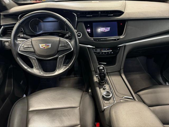 used 2023 Cadillac XT5 car, priced at $29,997