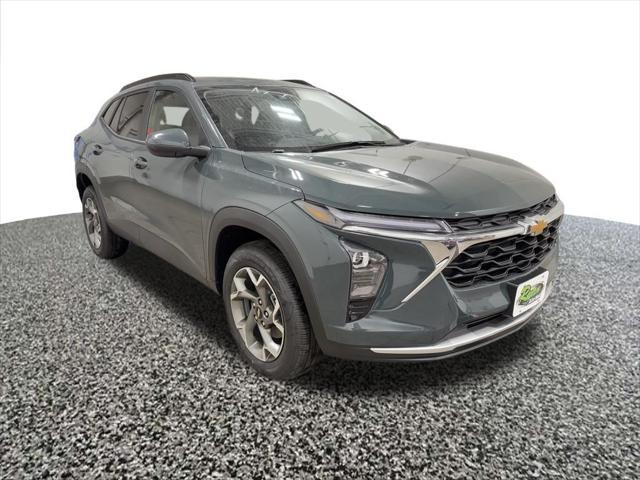 new 2025 Chevrolet Trax car, priced at $22,985