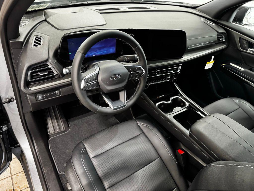 new 2026 Chevrolet Traverse car, priced at $44,955