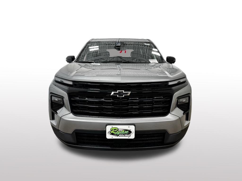 new 2026 Chevrolet Traverse car, priced at $44,955