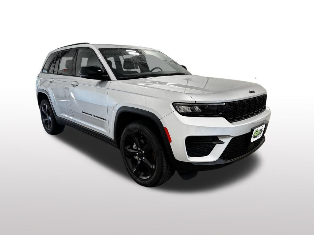 used 2023 Jeep Grand Cherokee car, priced at $30,997