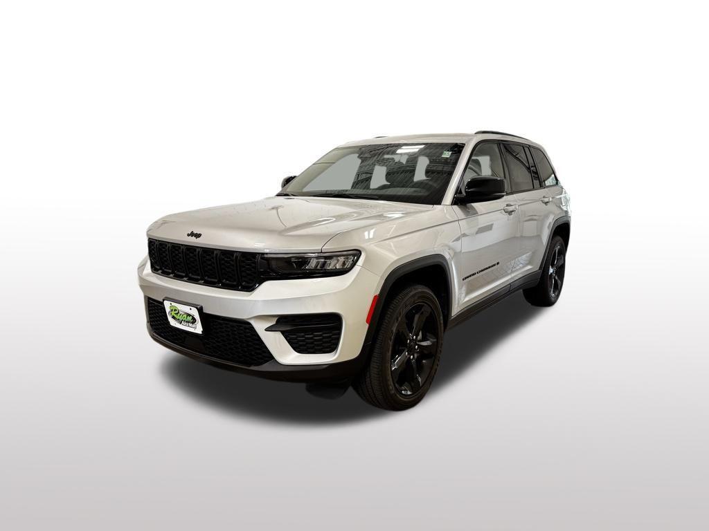 used 2023 Jeep Grand Cherokee car, priced at $30,997
