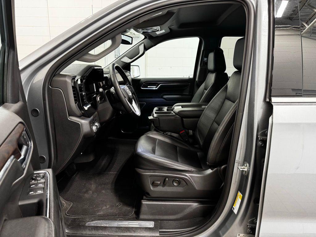 used 2024 GMC Sierra 1500 car, priced at $44,599