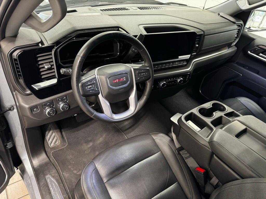 used 2024 GMC Sierra 1500 car, priced at $44,599