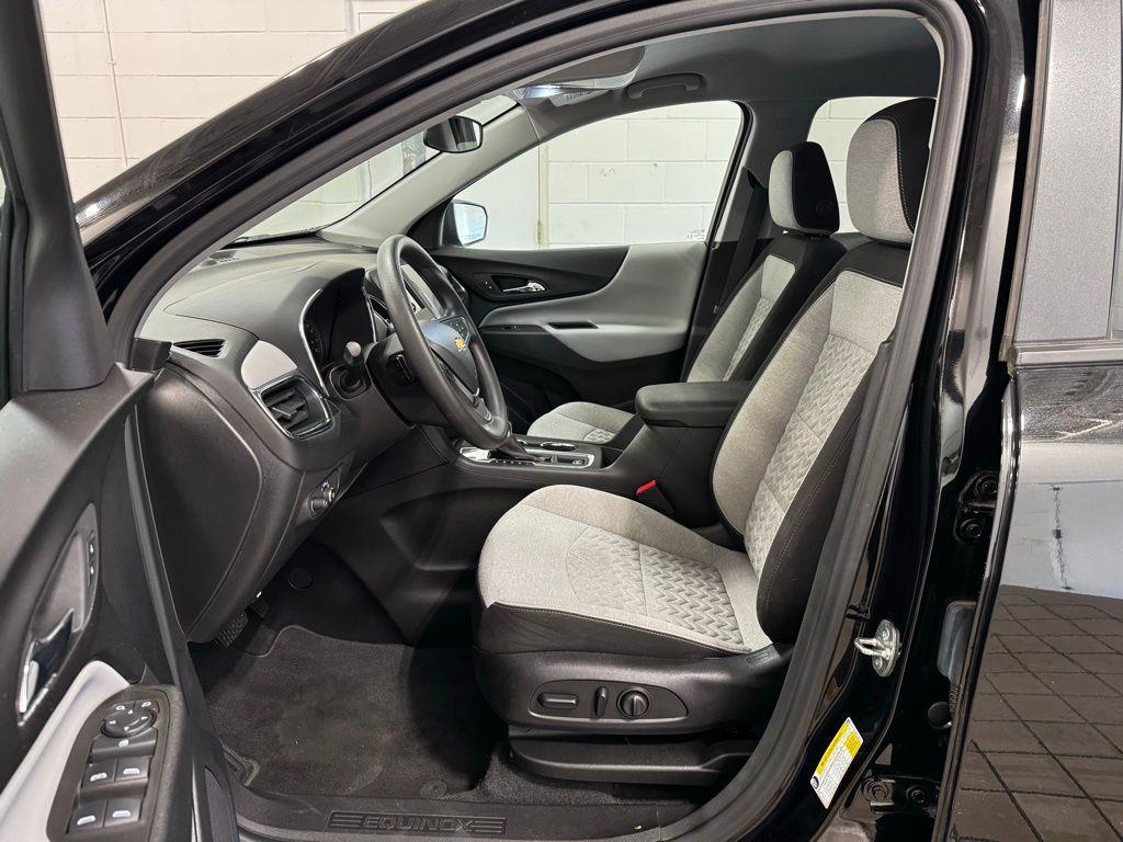 used 2024 Chevrolet Equinox car, priced at $20,997