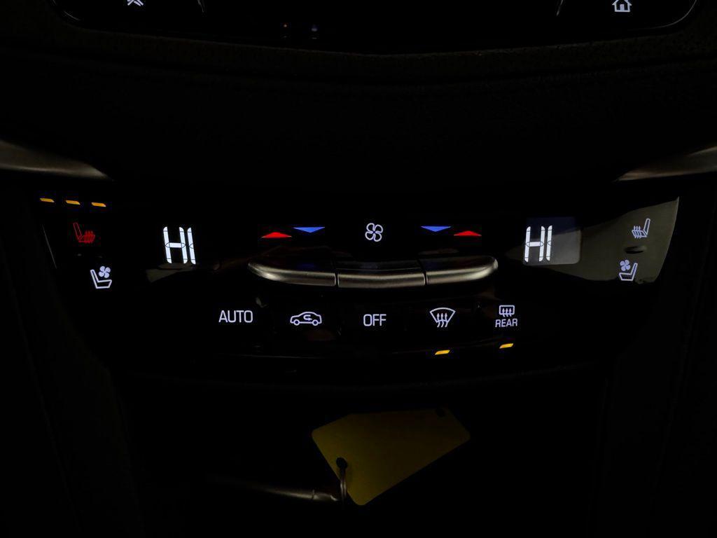 new 2025 Cadillac XT5 car, priced at $51,990