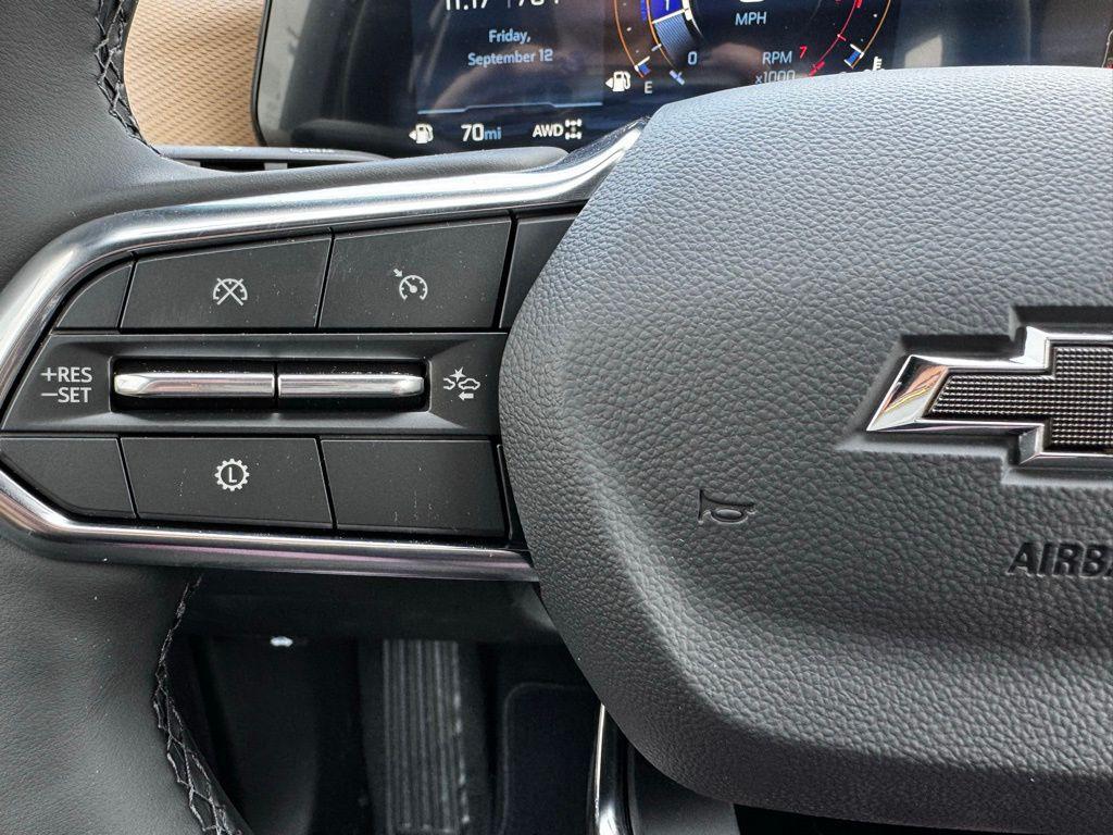 new 2026 Chevrolet Equinox car, priced at $33,945