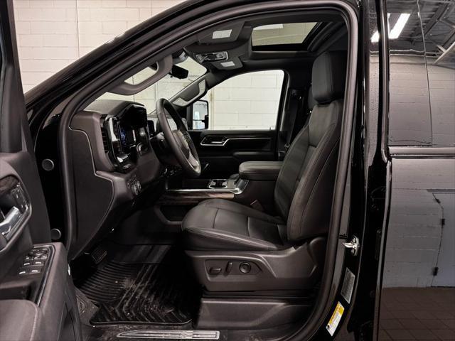 new 2025 Chevrolet Silverado 3500 car, priced at $72,980