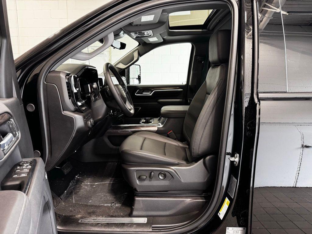 new 2025 Chevrolet Silverado 2500 car, priced at $79,965