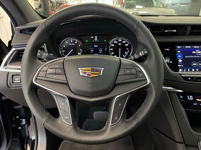 new 2025 Cadillac XT5 car, priced at $47,415