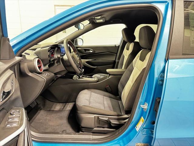 new 2025 Chevrolet Trax car, priced at $21,985