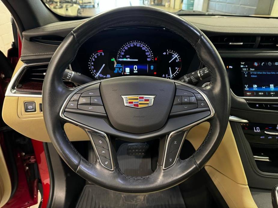 used 2019 Cadillac XT5 car, priced at $26,723