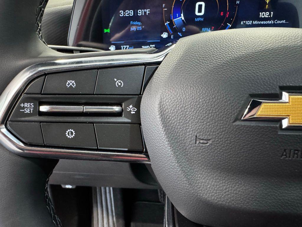 new 2026 Chevrolet Equinox car, priced at $32,040