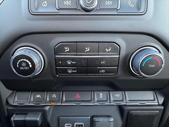 new 2025 Chevrolet Silverado 1500 car, priced at $37,995