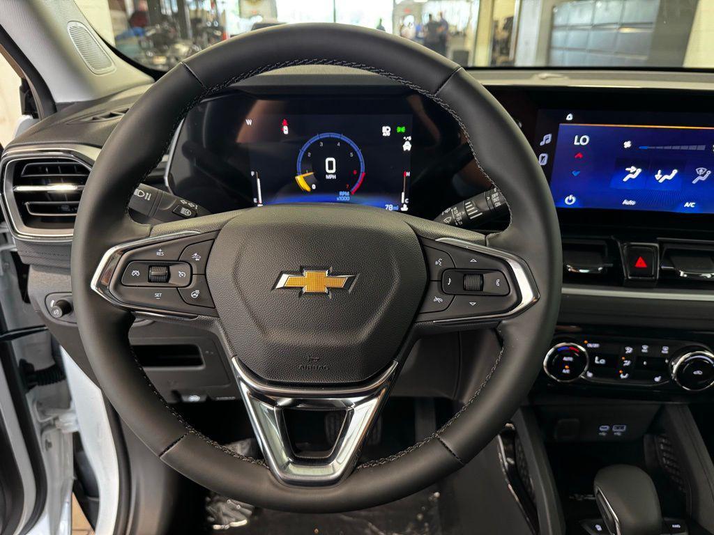 new 2026 Chevrolet TrailBlazer car, priced at $28,275