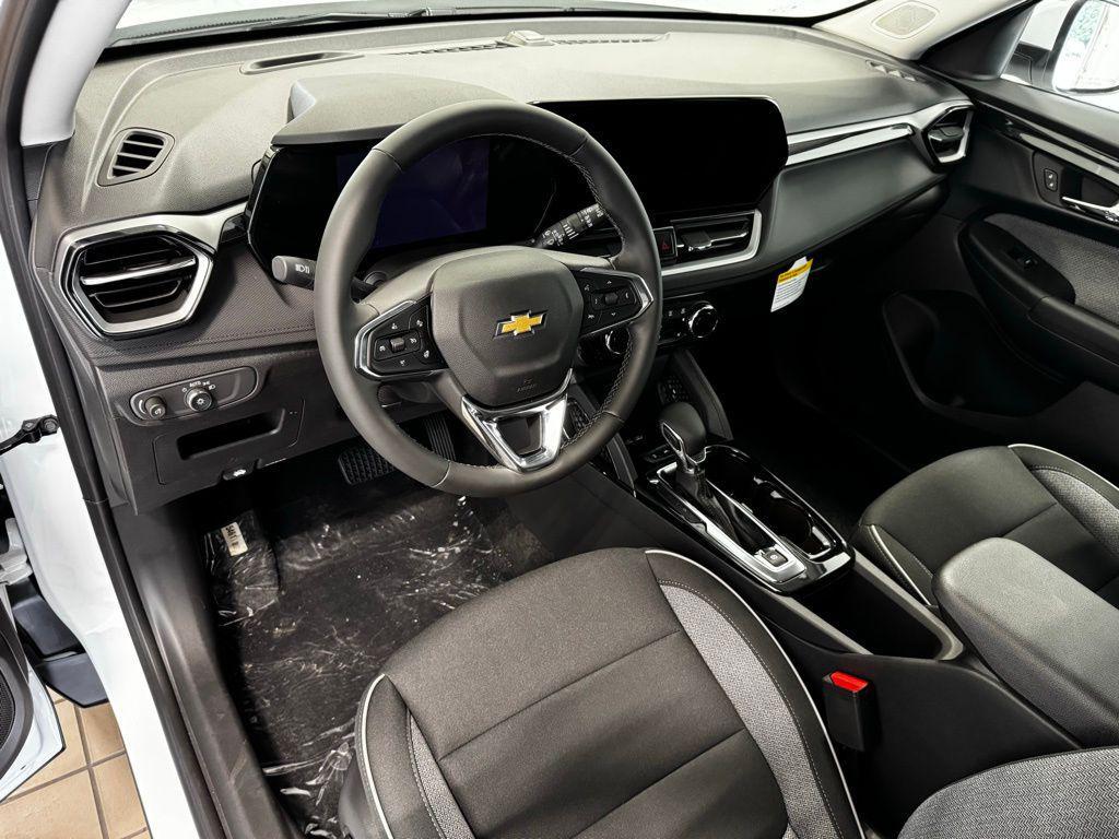 new 2026 Chevrolet TrailBlazer car, priced at $28,275