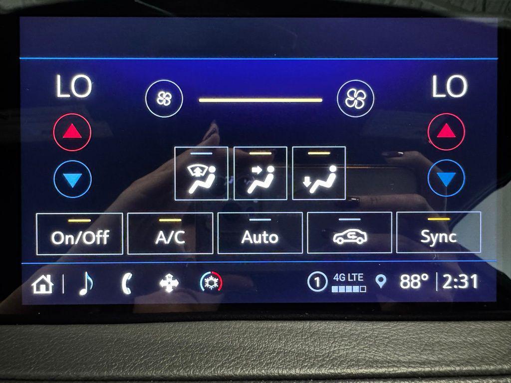 used 2023 Cadillac XT4 car, priced at $23,799