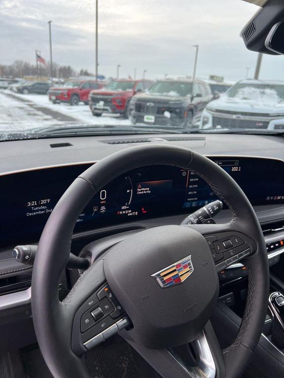 used 2025 Cadillac XT4 car, priced at $39,997