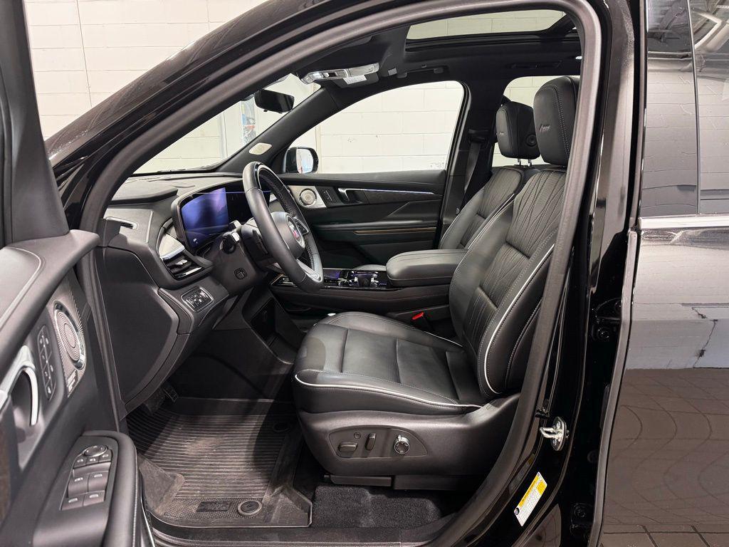 used 2025 Buick Enclave car, priced at $55,599