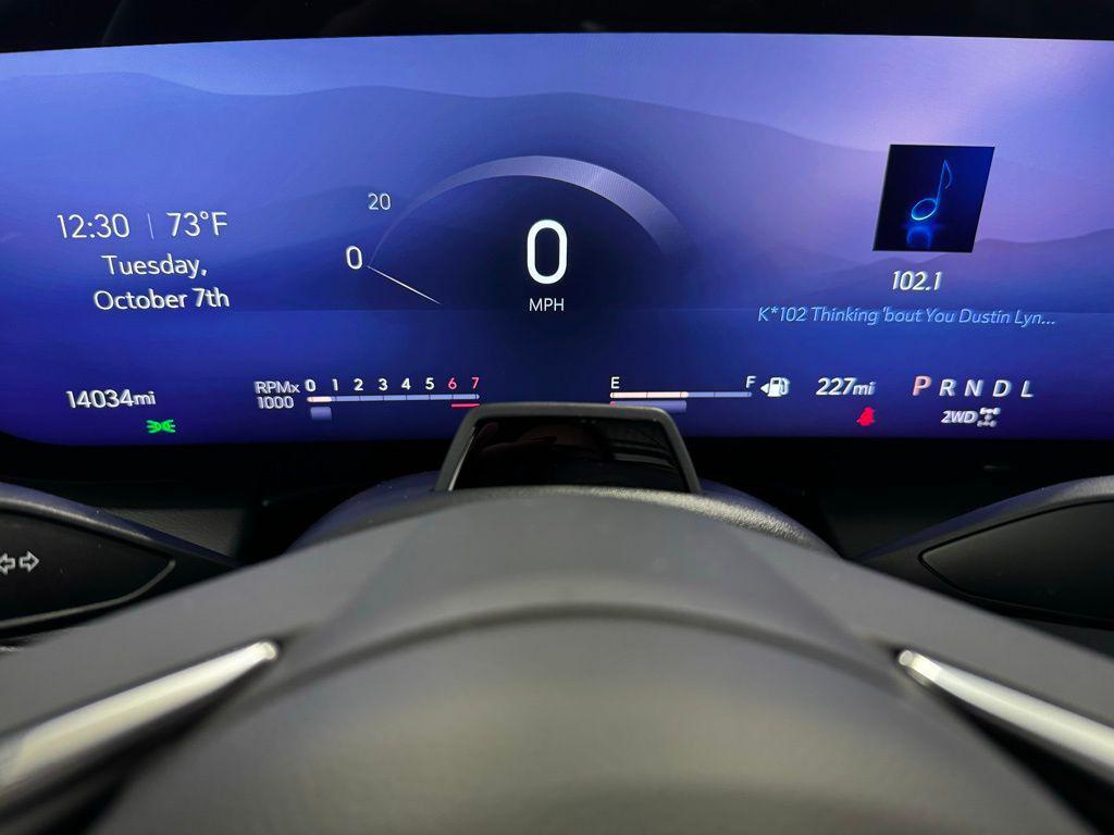 used 2025 Buick Enclave car, priced at $55,599