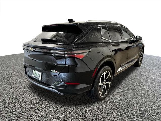 new 2025 Chevrolet Equinox EV car, priced at $35,390
