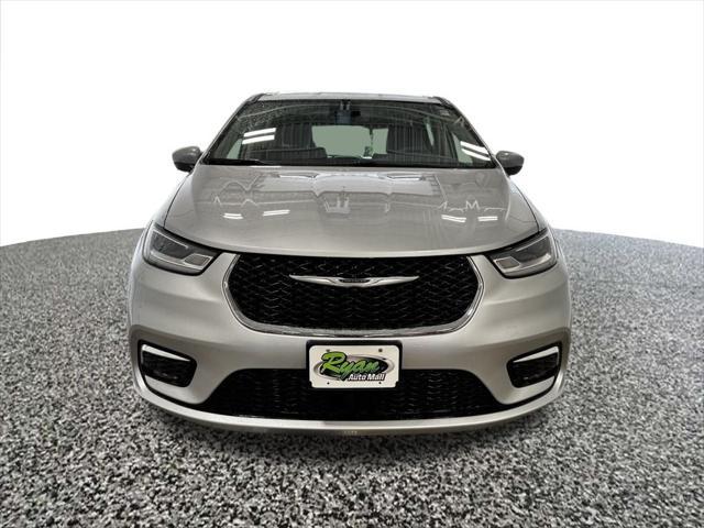 used 2023 Chrysler Pacifica car, priced at $24,997