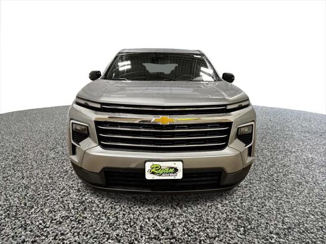 new 2025 Chevrolet Traverse car, priced at $42,995
