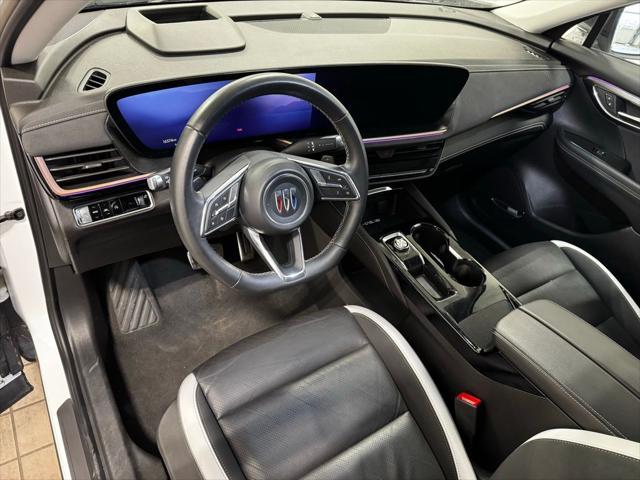 used 2024 Buick Envision car, priced at $32,599