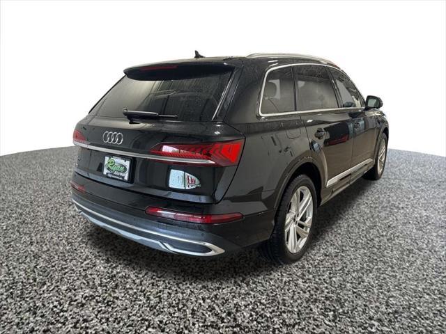 used 2024 Audi Q7 car, priced at $48,599