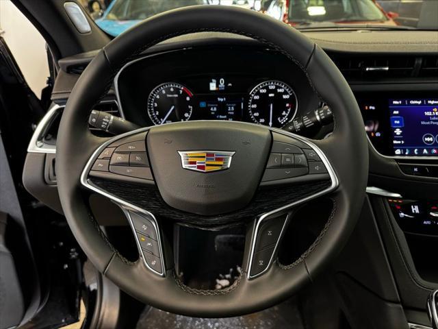 new 2025 Cadillac XT5 car, priced at $52,390