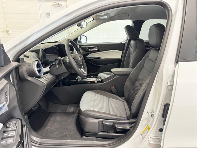 new 2025 Chevrolet Trax car, priced at $23,690