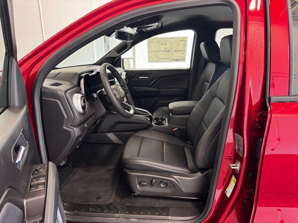 new 2026 Chevrolet Colorado car, priced at $44,905